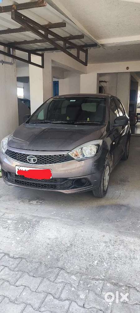 Tata Tiago 2016 Petrol 23090 Km Driven