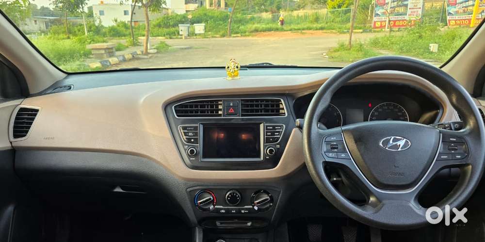 Hyundai Elite I20 Sportz Plus Dual Tone, 2019, Petrol