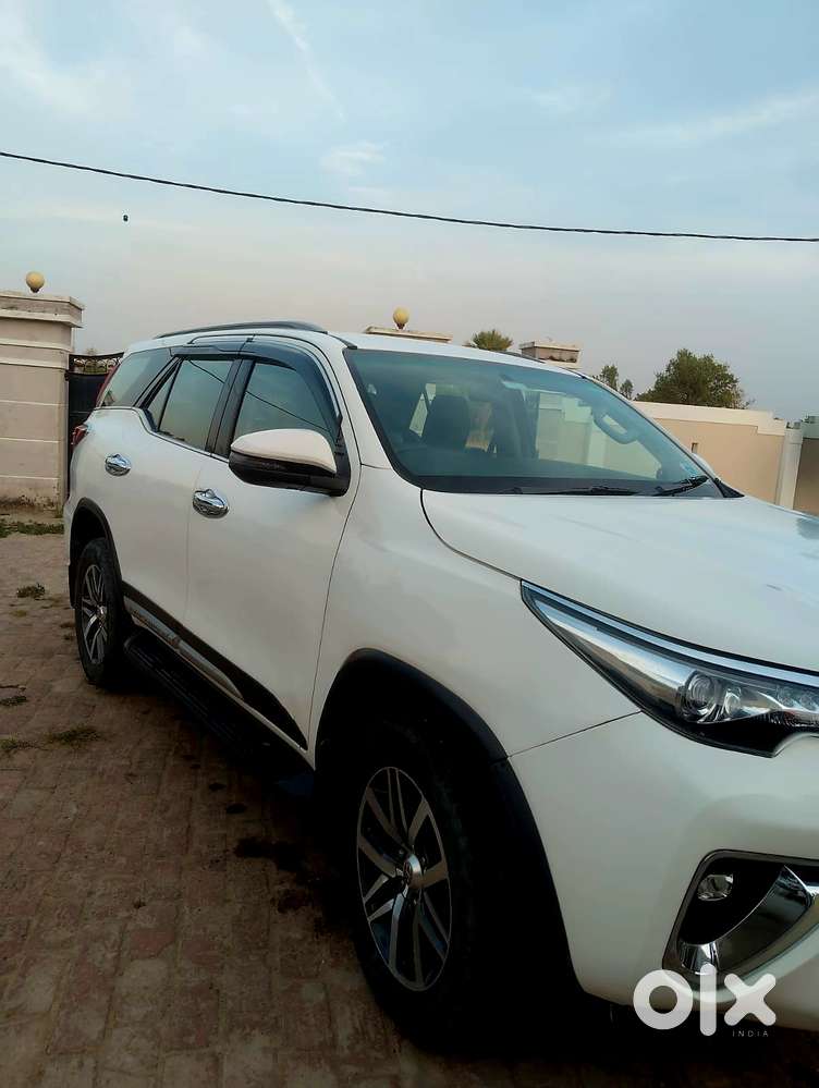 Toyota Fortuner 4x4 Mt 2.8 Diesel, 2017, Diesel