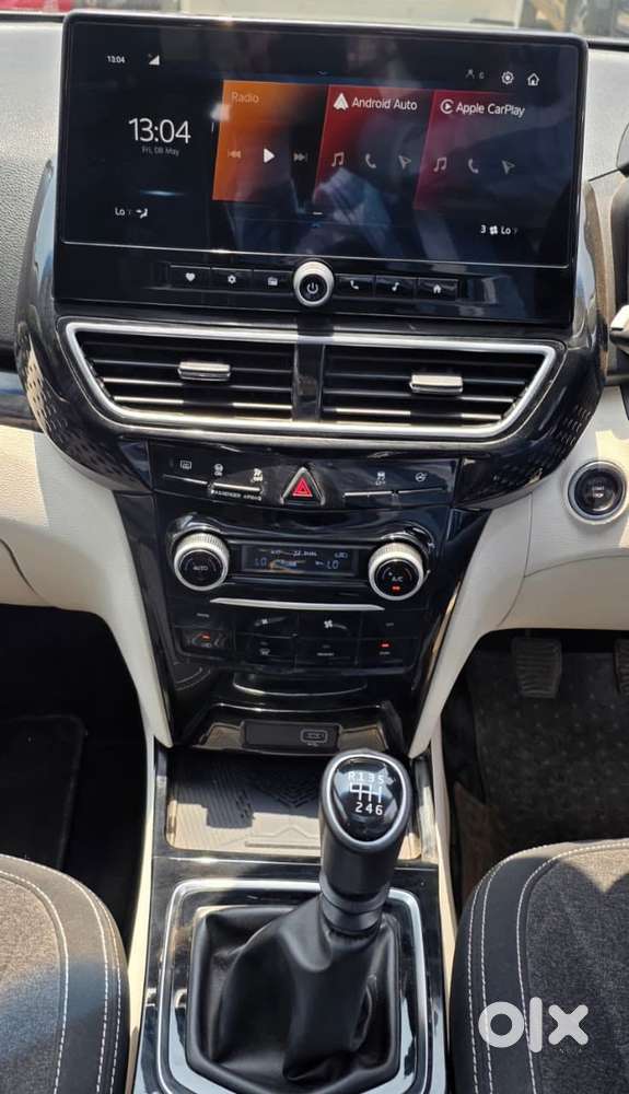 Mahindra Xuv 3xo Ax5 Ds Mt, 2024, Diesel