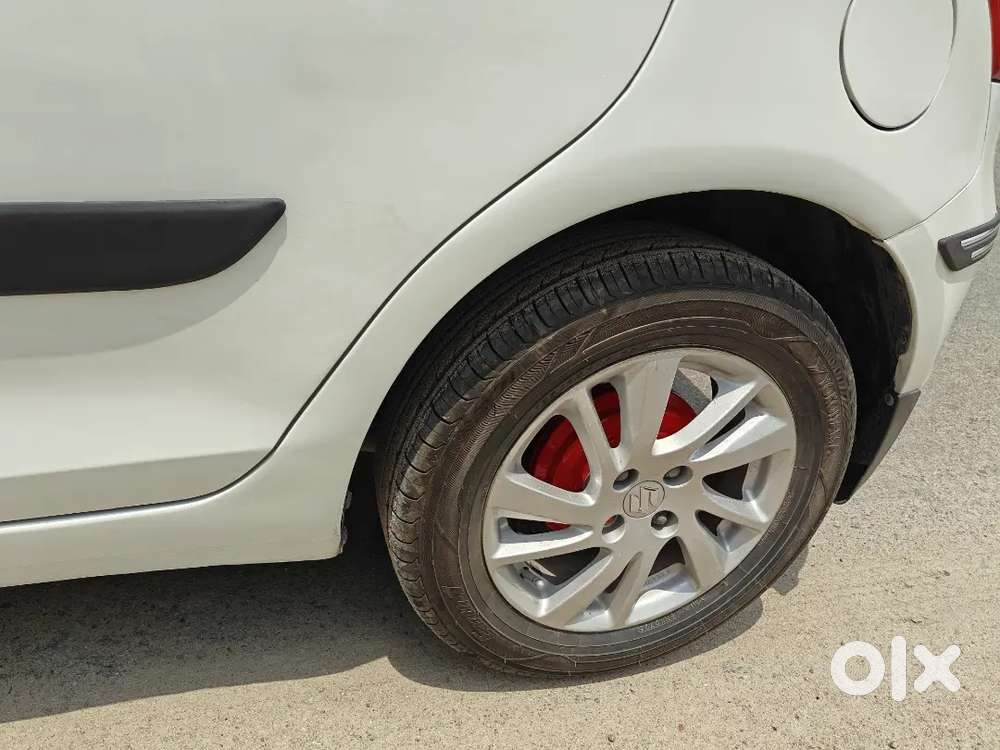 Maruti Suzuki Swift Zdi2012 Diesel 110000 Km Driven