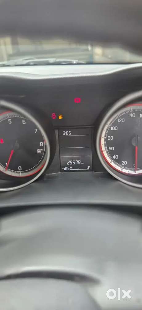 Maruti Suzuki Swift 1.2 Petrol 2023