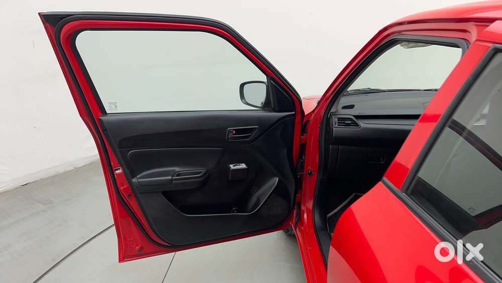Maruti Suzuki Swift 1.3 Lxi, 2023, Petrol