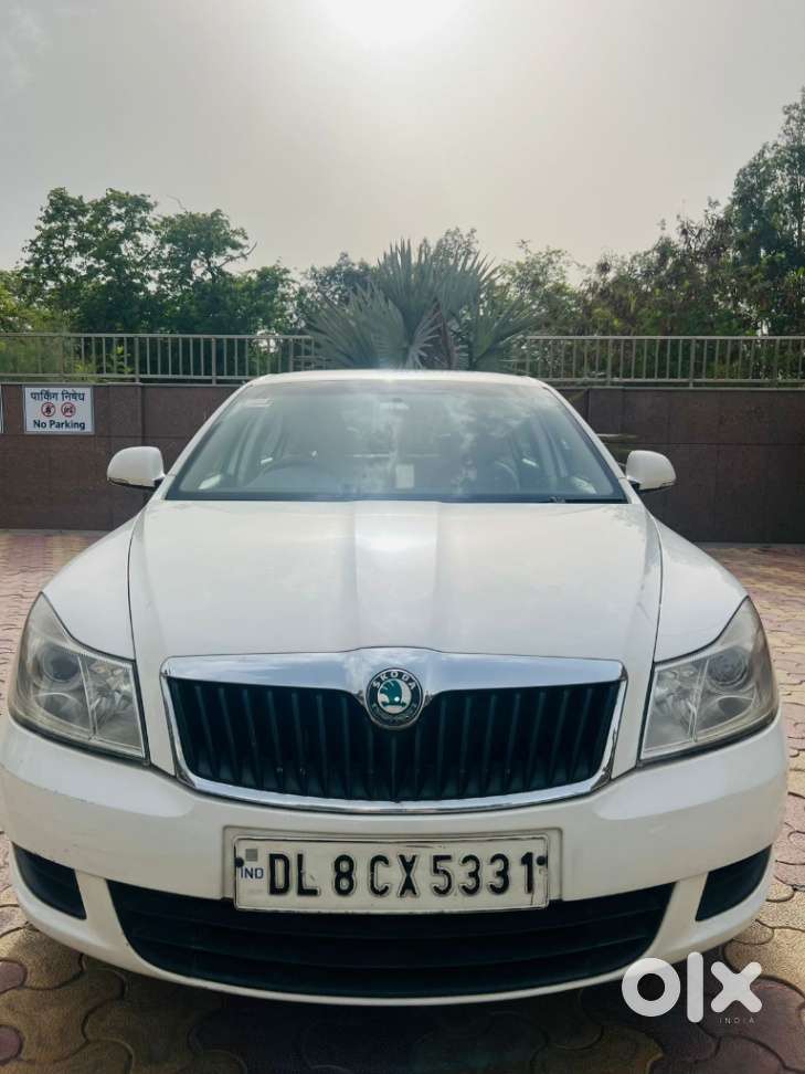 Skoda Laura Tsi Ambition At, 2012, Petrol