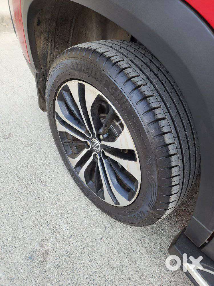 Mg Hector Plus 1.5 Sharp Turbo Cvt 6 Str, 2021, Petrol