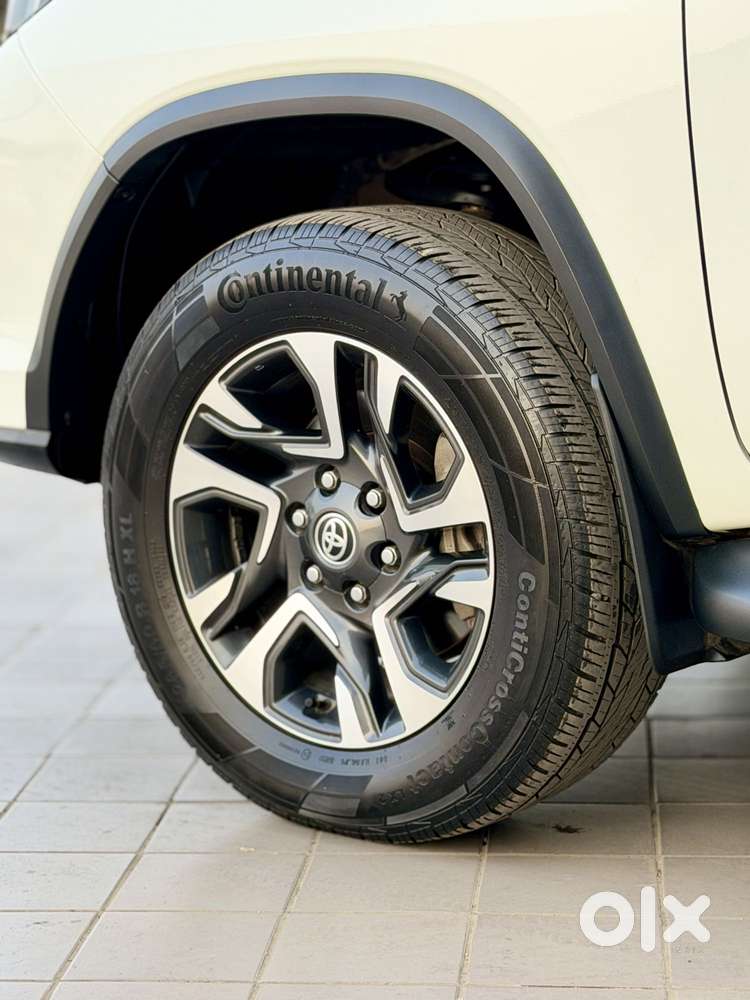 Toyota Fortuner Legender 4x2 At 2.8, 2021, Diesel