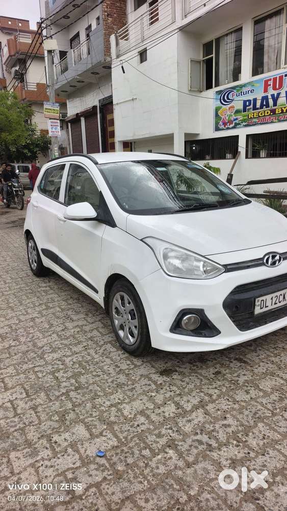 Hyundai Grand I10 2016-2017 Sportz Cng, 2016, Cng & Hybrids