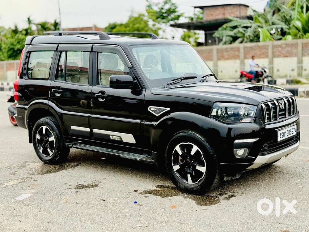 Mahindra Scorpio Classic 2023 Diesel 29000 Km Driven