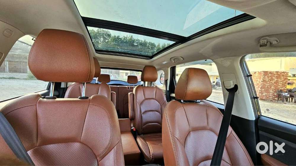 Mg Hector Plus Sharp Pro Blackstorm 2.0 Turbo Diesel 7 Str, 2021, Di..