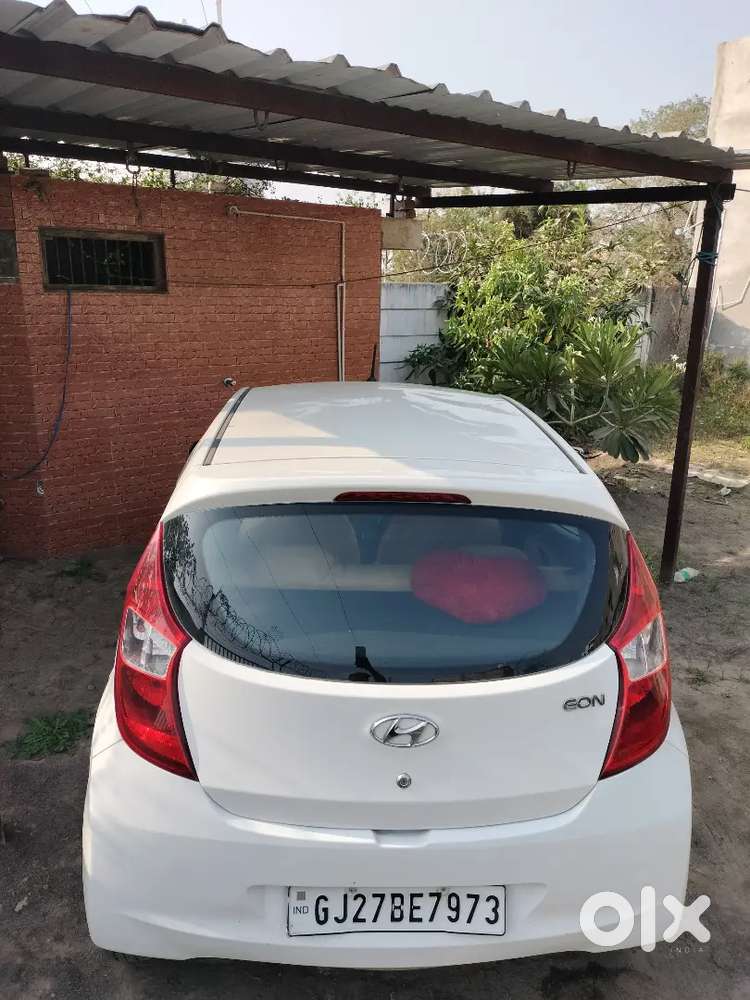 Hyundai Eon 2017 Petrol 30000 Km Driven