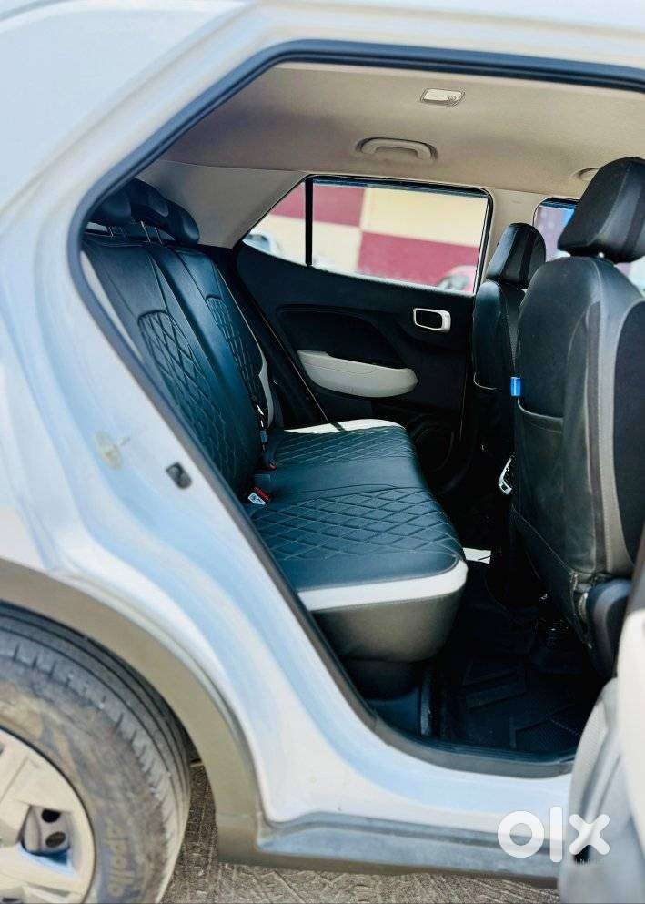 Hyundai Venue S 1.2 Petrol, 2024, Petrol