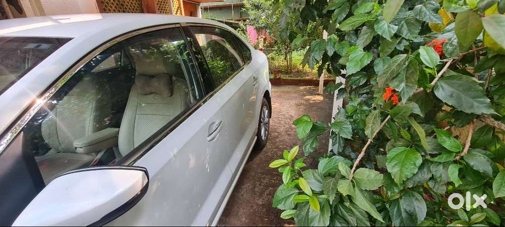 Volkswagen Vento 2015 Year With Dsg Automatic Gear Box. (7+1+sports)