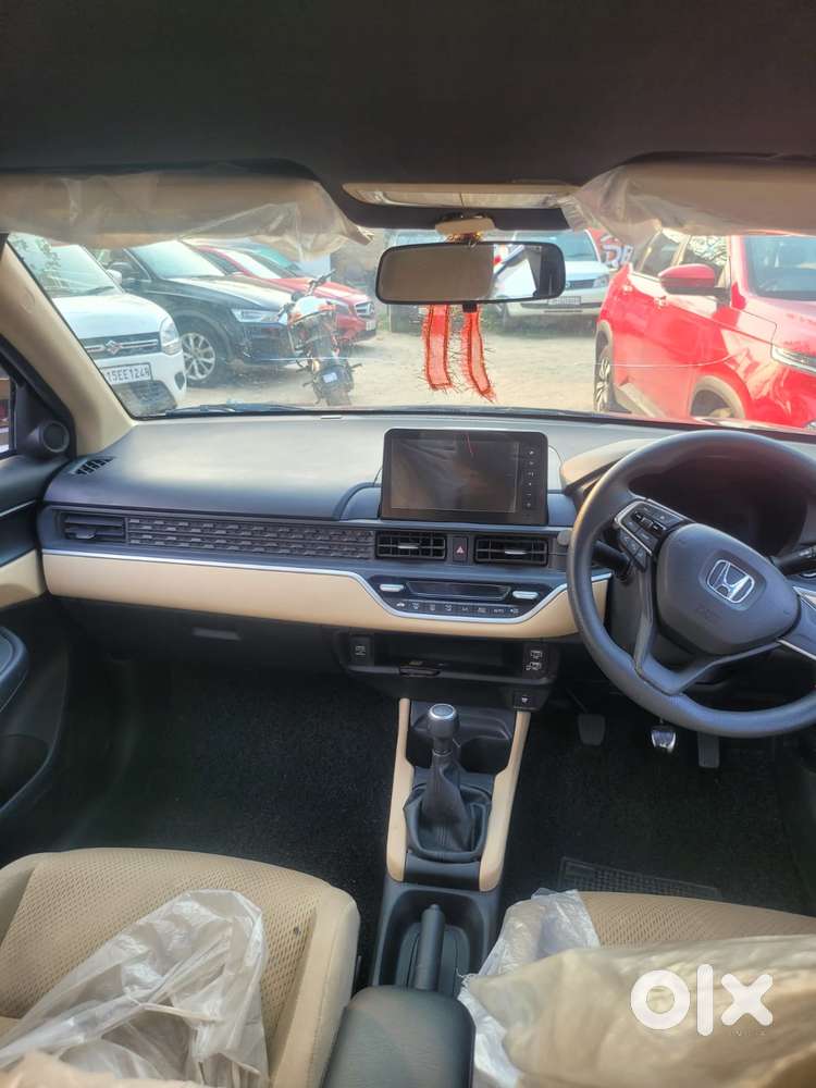 Honda Amaze Vx (o) I-vtec, 2025, Petrol