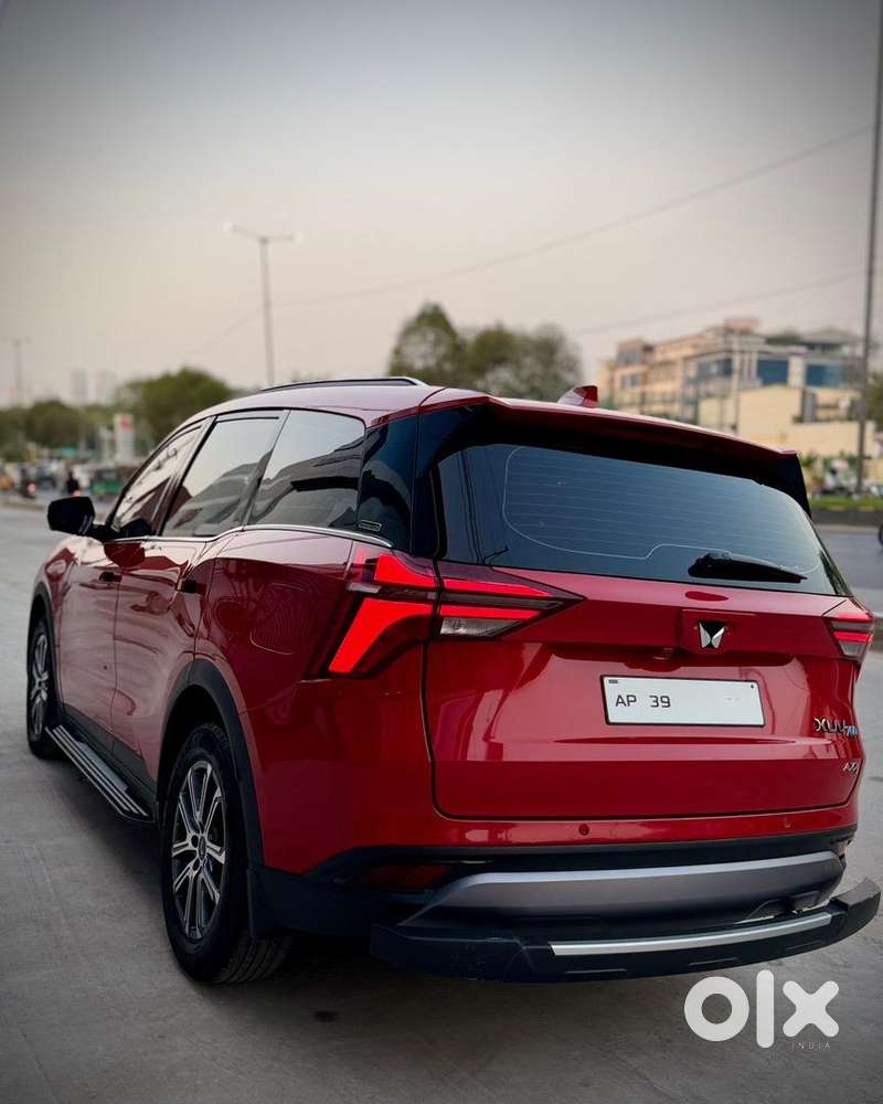 Mahindra Xuv700 2023 Diesel Well Maintained