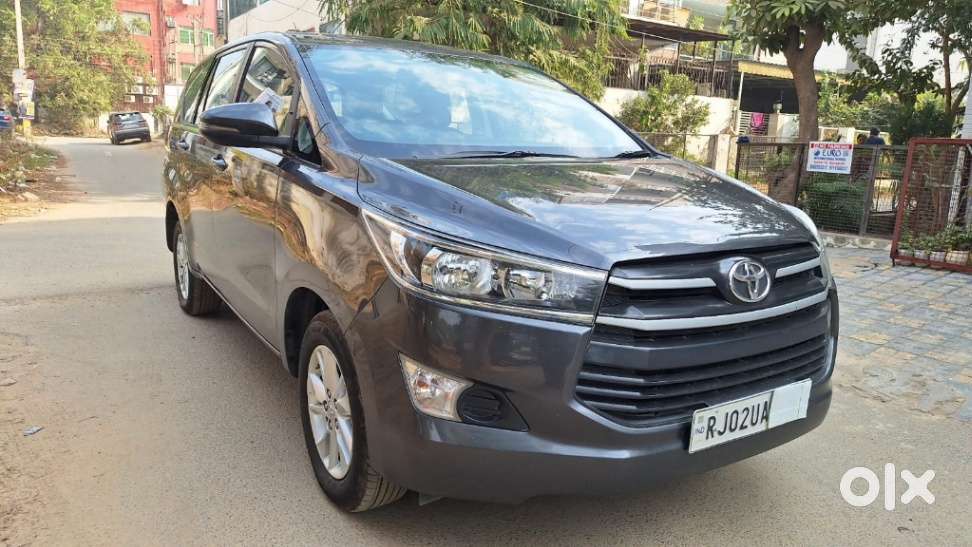 Toyota Innova Crysta [2020-ongoing] 2.4 Gx At 7 Str, 2020, Diesel