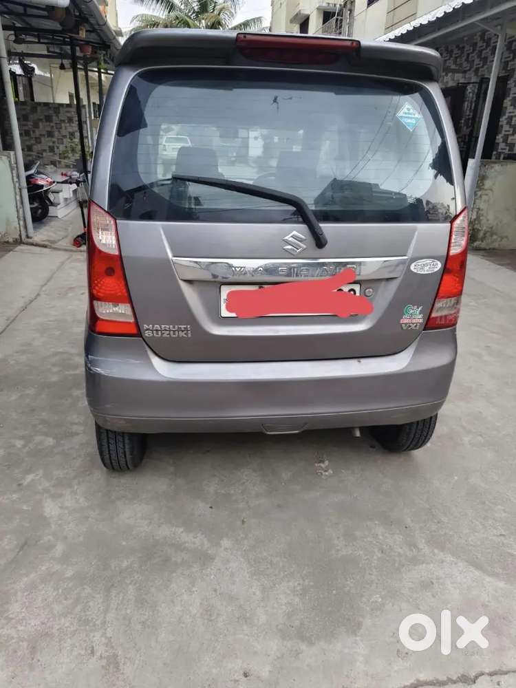 Smooth Engine Child Ac Front Glass Crack 2 Owner Petrol Cng