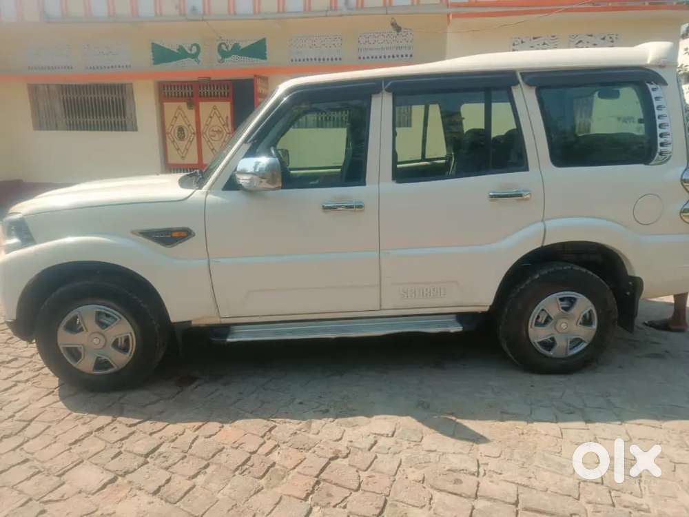 Mahindra Scorpio 2017