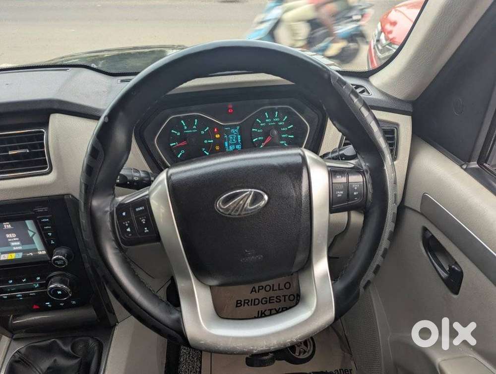 Mahindra Scorpio S10 7 Seater, 2016, Diesel