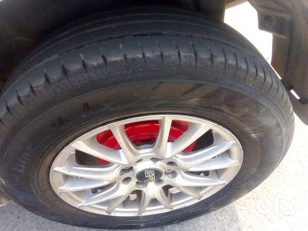 Maruti Suzuki Swift Dzire Vdi Optional, 2015, Diesel