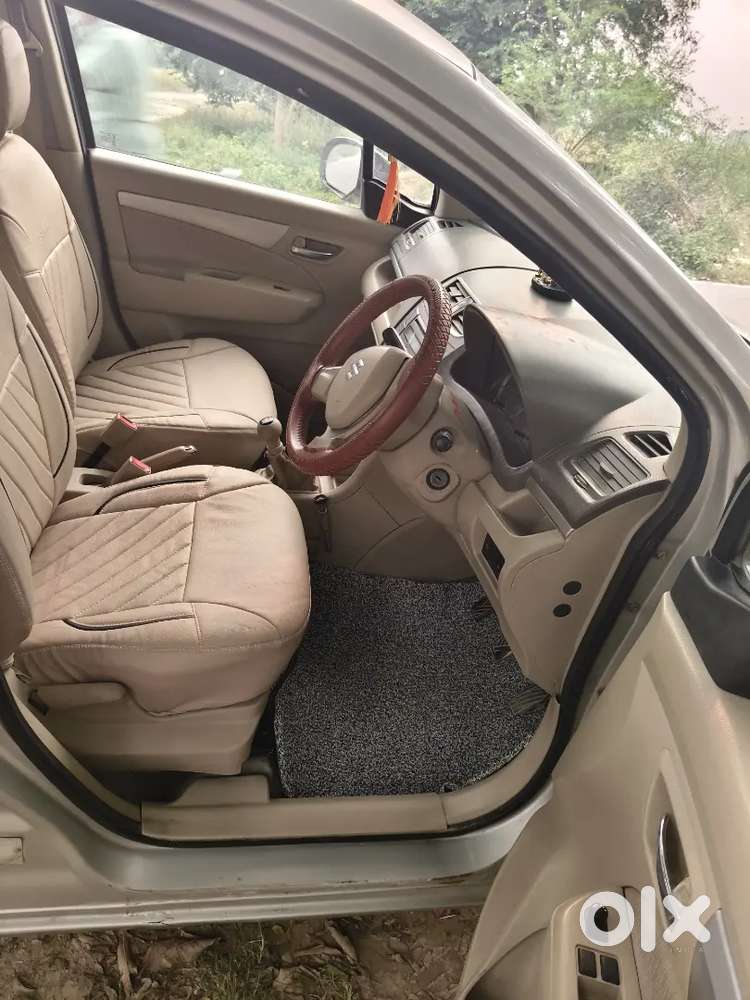 Maruti Suzuki Ertiga 2013 Diesel 105000 Km Driven