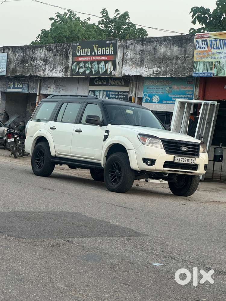 Ford Endeavour Diesel Automatic 2013