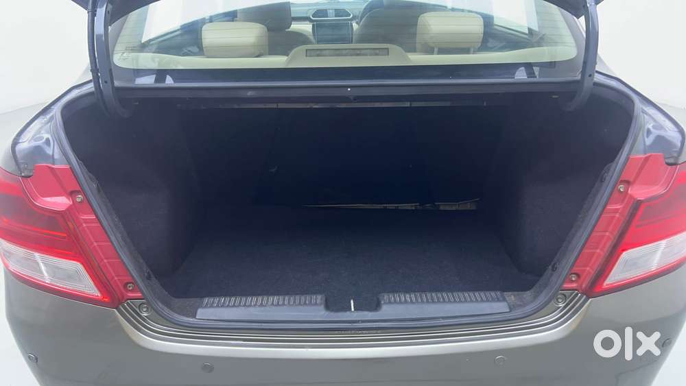 Maruti Suzuki Dzire 1.2 Zxi Plus Amt, 2018, Petrol