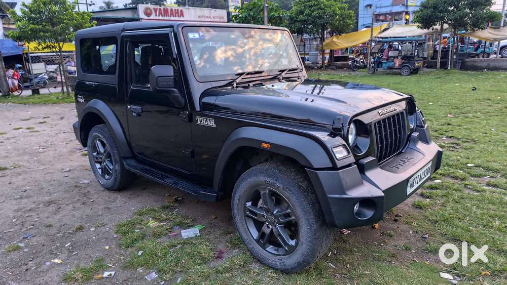 Mahindra Thar Lx Convertible Top Diesel Mt 4wd, 2023, Diesel