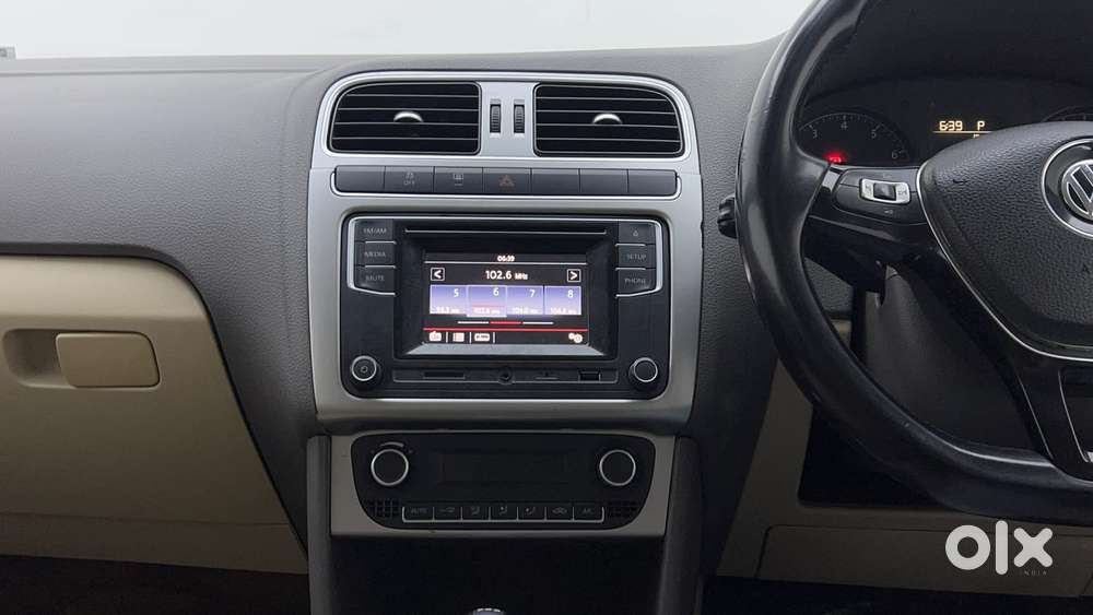 Volkswagen Vento 2013-2015 1.2 Tsi Highline At, 2016, Petrol