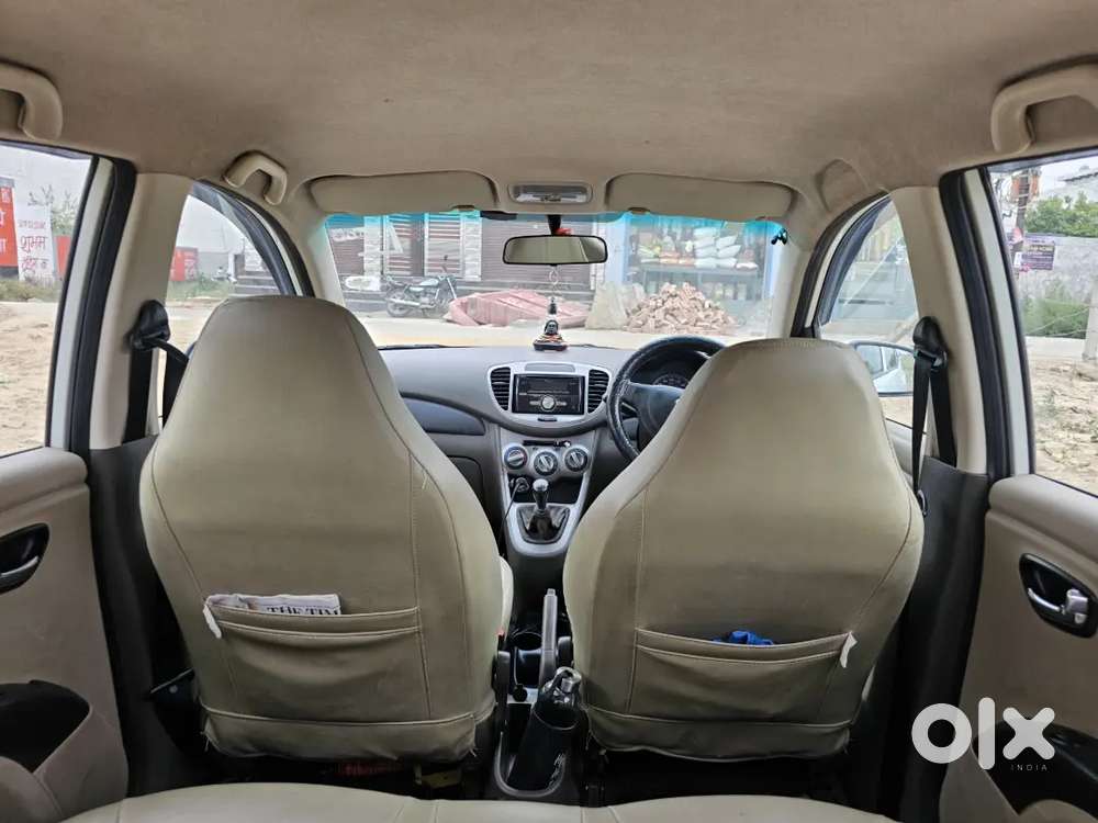 Hyundai I10 2012 Petrol Good Condition With Cng Fitted On Paper