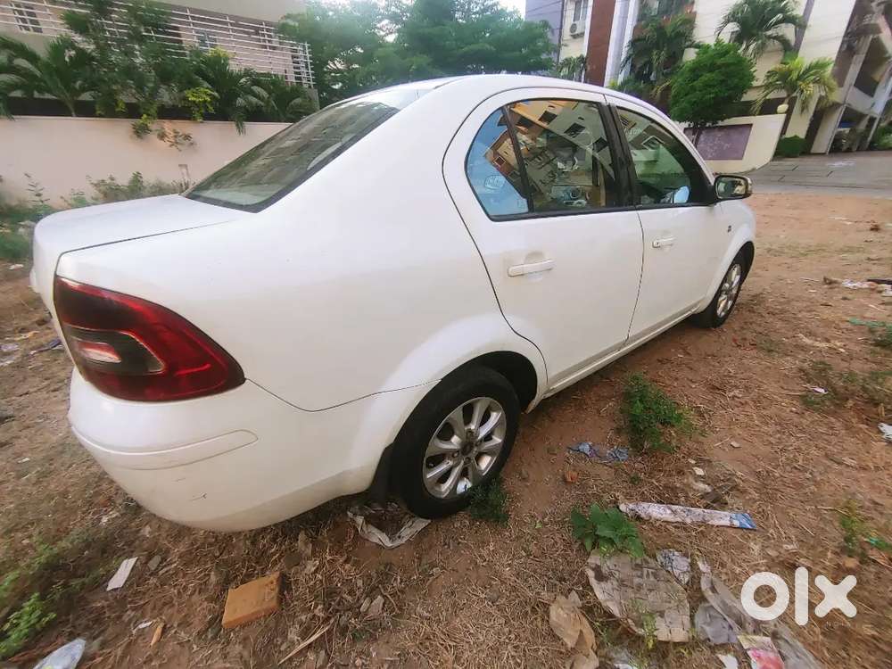 Ford Fiesta Classic 2013 Diesel 105500 Km Driven