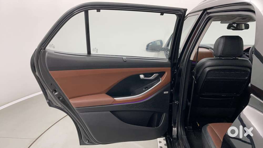 Hyundai Alcazar 1.5 Tdct Signature (o) 7s Petrol, 2023, Petrol