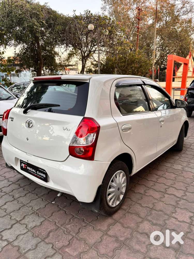 Toyota Etios 2013-2014 Vd Sp, 2015, Diesel