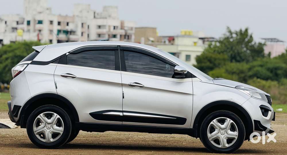 Tata Nexon 1.2 Revotron Xm (s), 2019, Petrol