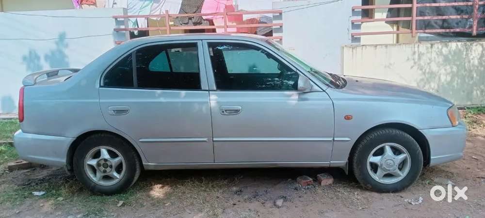 Hyundai Accent Hatchback 2000 Lpg Well Maintained