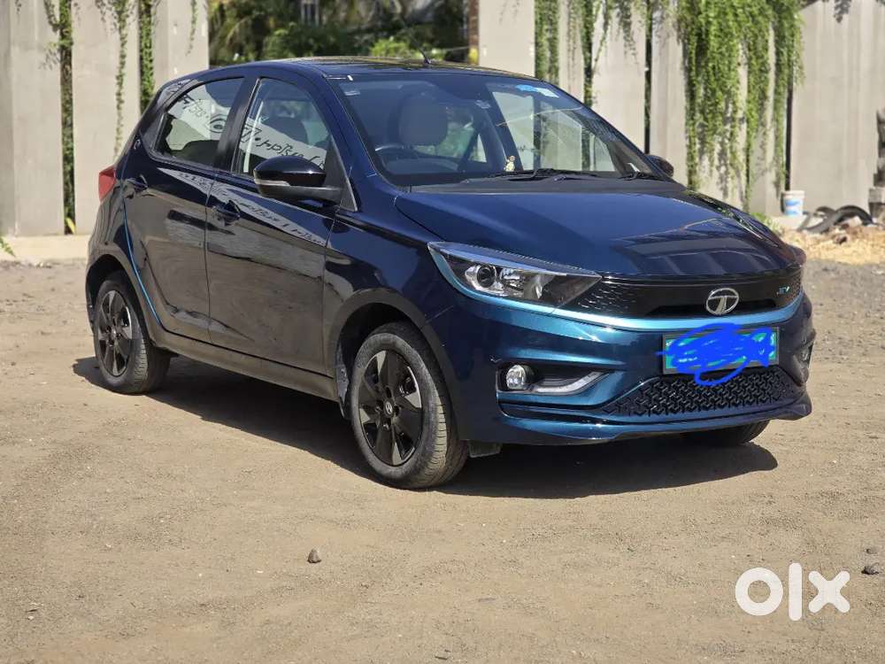 Good Condition Less Used Ev Top Of The Line Vehicle