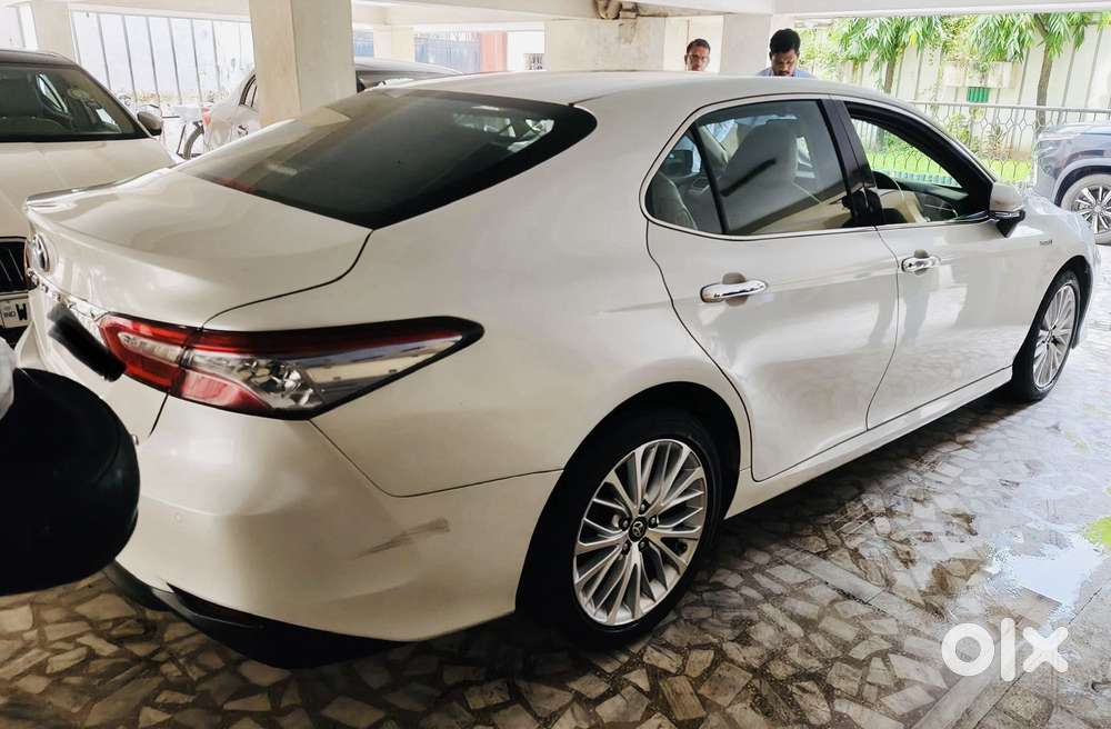 Toyota Camry Hybrid, 2024, Petrol