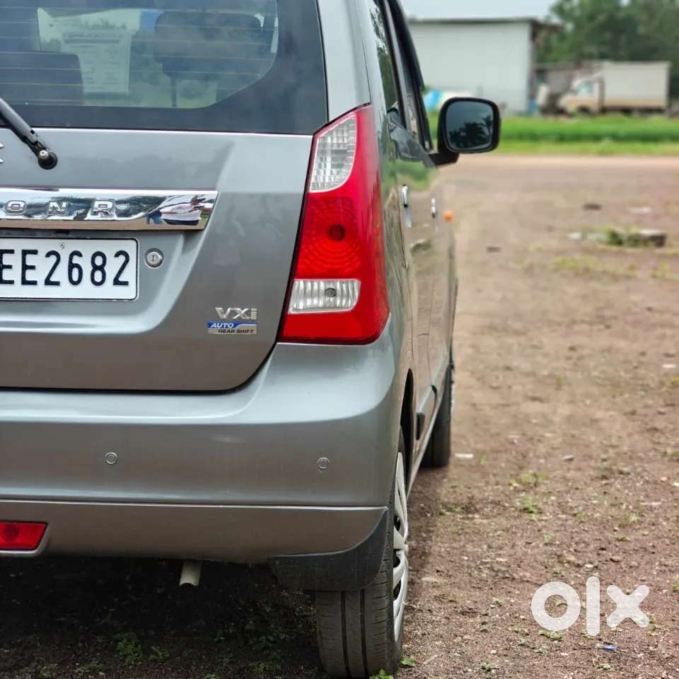 Maruti Suzuki Wagon R 1.0 Vxi Amt, 2016, Petrol