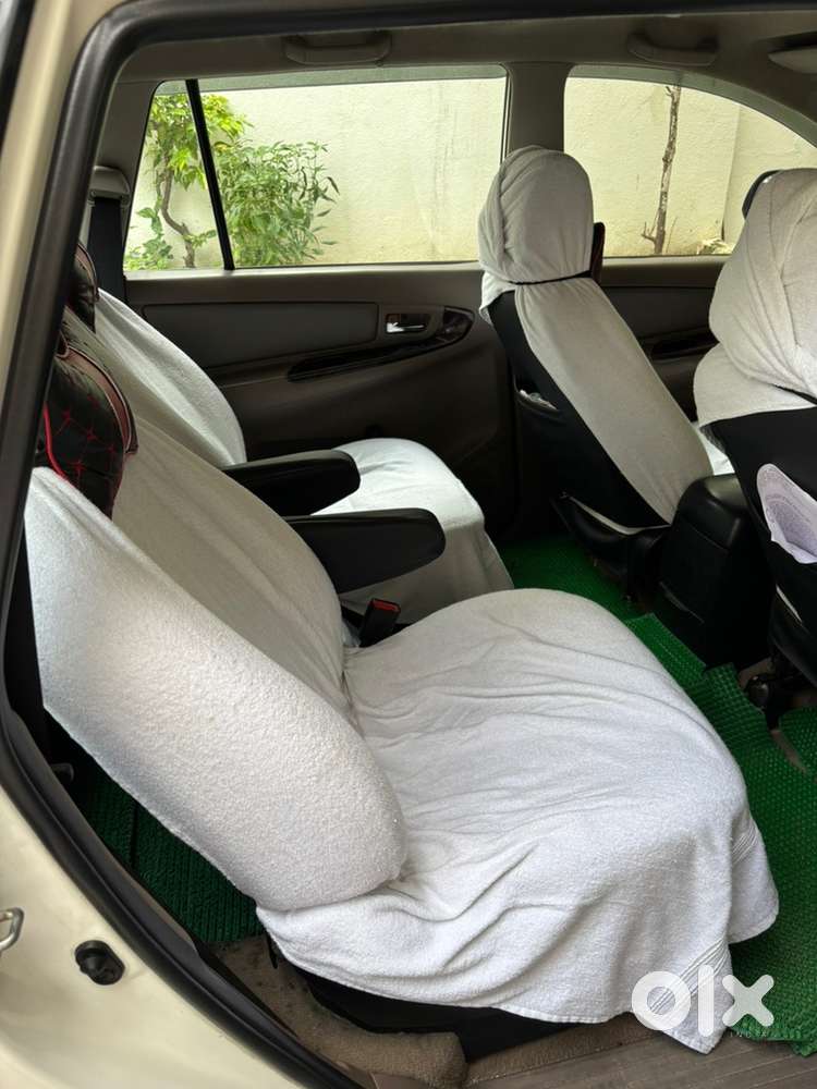 Toyota Innova 2016 Diesel Well Maintained