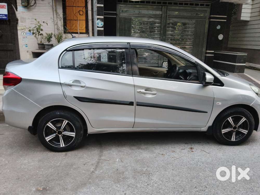 Honda Amaze, 2015, Petrol