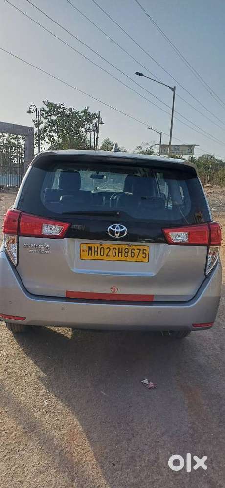 Toyota Innova Crysta 2.4 G Mt, 2025, Diesel