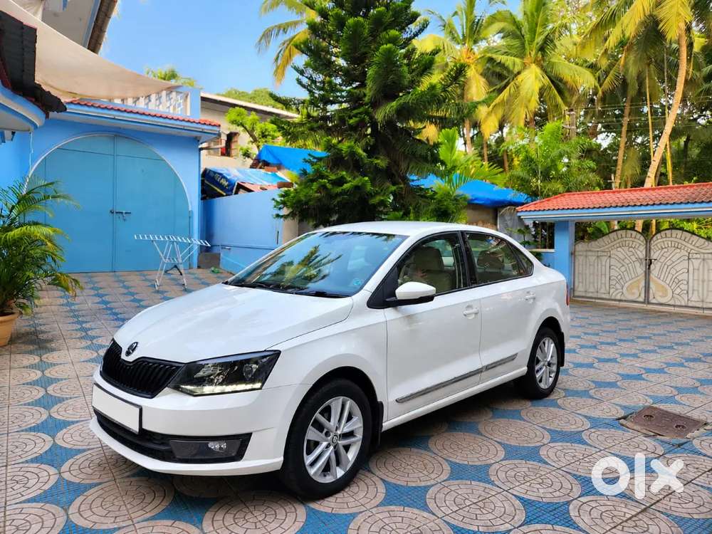 2017 Skoda Rapid Style Plus 1.6 Petrol  56,000 Km