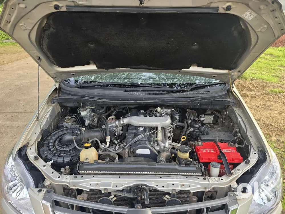 Toyota Innova 2013 V Diesel 180000km