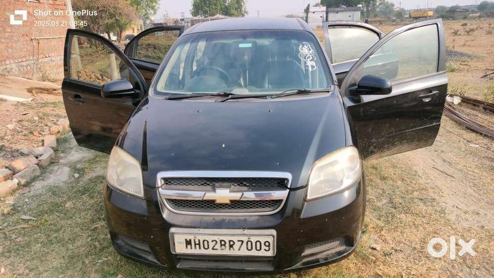 Chevrolet Aveo 2012 Petrol 86000 Km Driven