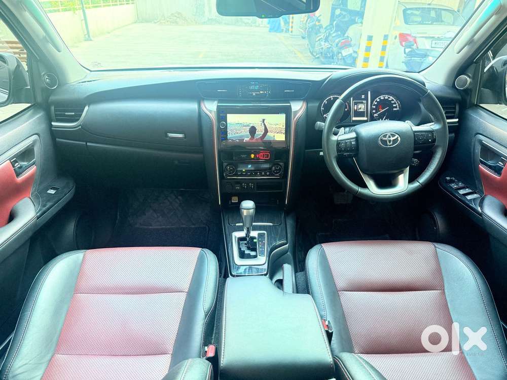 Toyota Fortuner Legender 4x2 At 2.8, 2024, Diesel