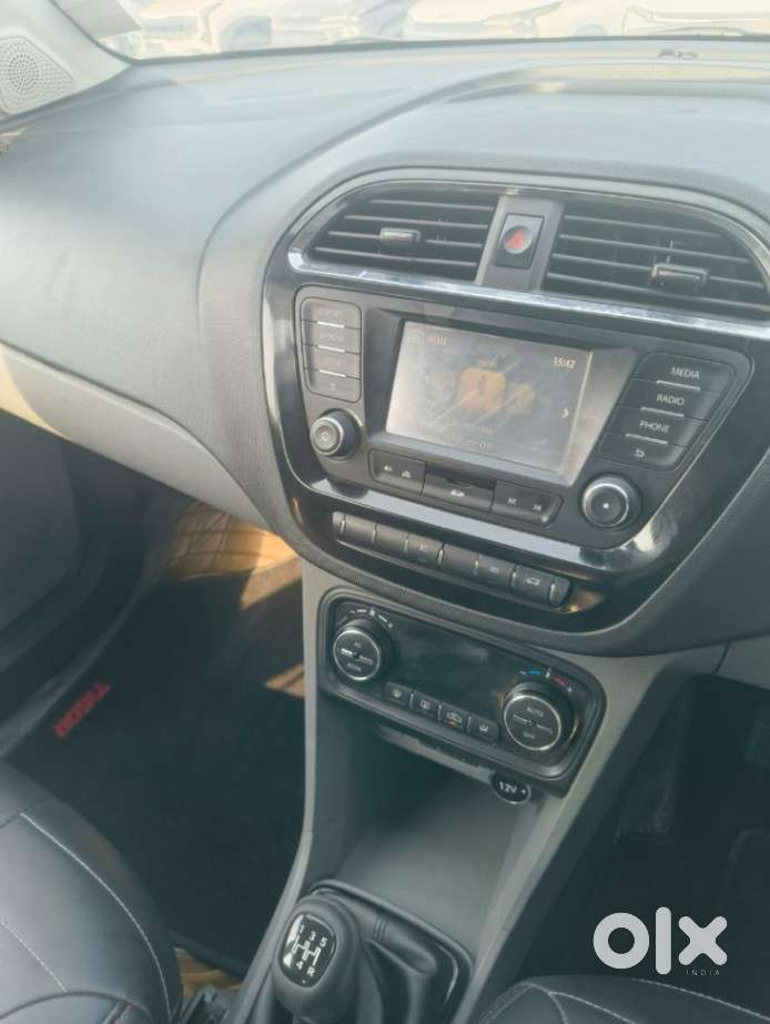 Tata Tigor Xz, 2017, Petrol