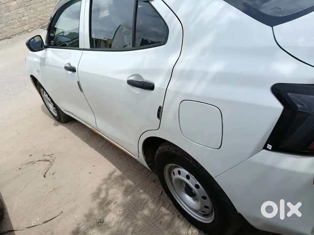Maruti Suzuki Swift Dezire Tour S Cng 2025