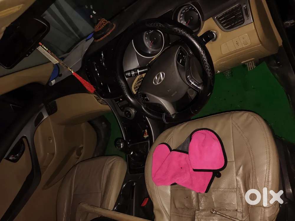 Hyundai Elantra 2013 Petrol 80000 Km Driven