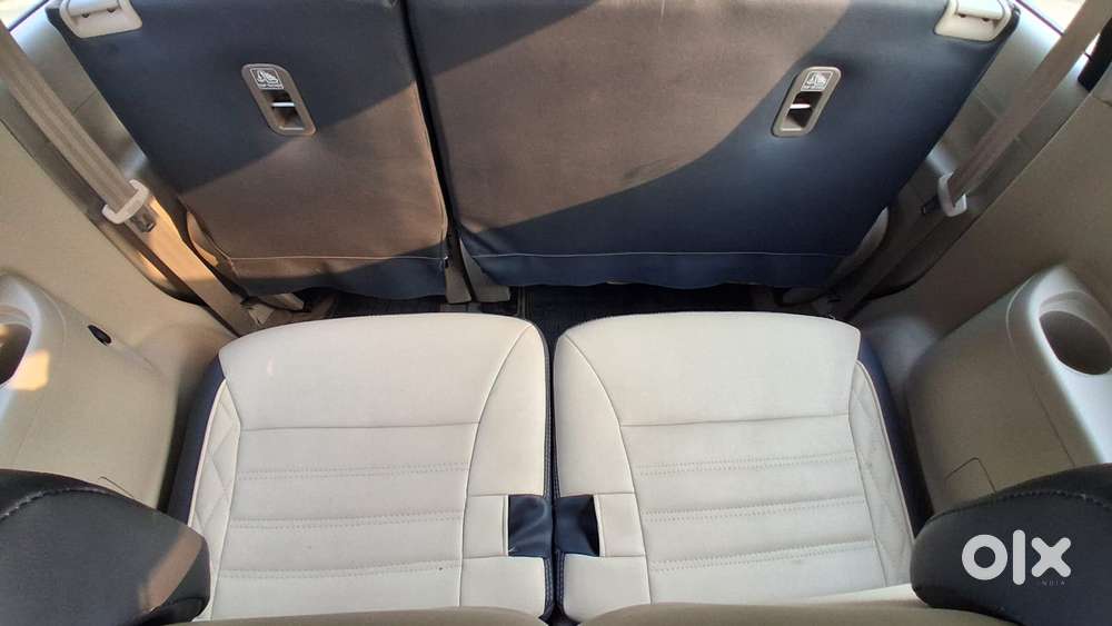 Maruti Suzuki Ertiga 2022-2023 Zxi, 2022, Cng & Hybrids