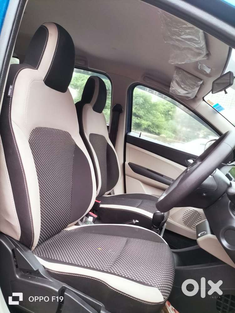 Renault Triber Rxz, 2022, Petrol