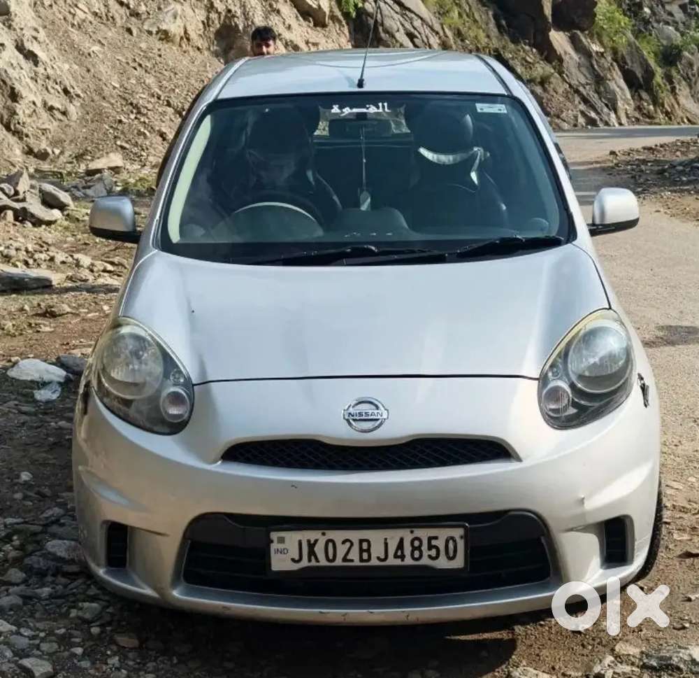 Nissan Micra Active 2015 Petrol 55000 Km Driven